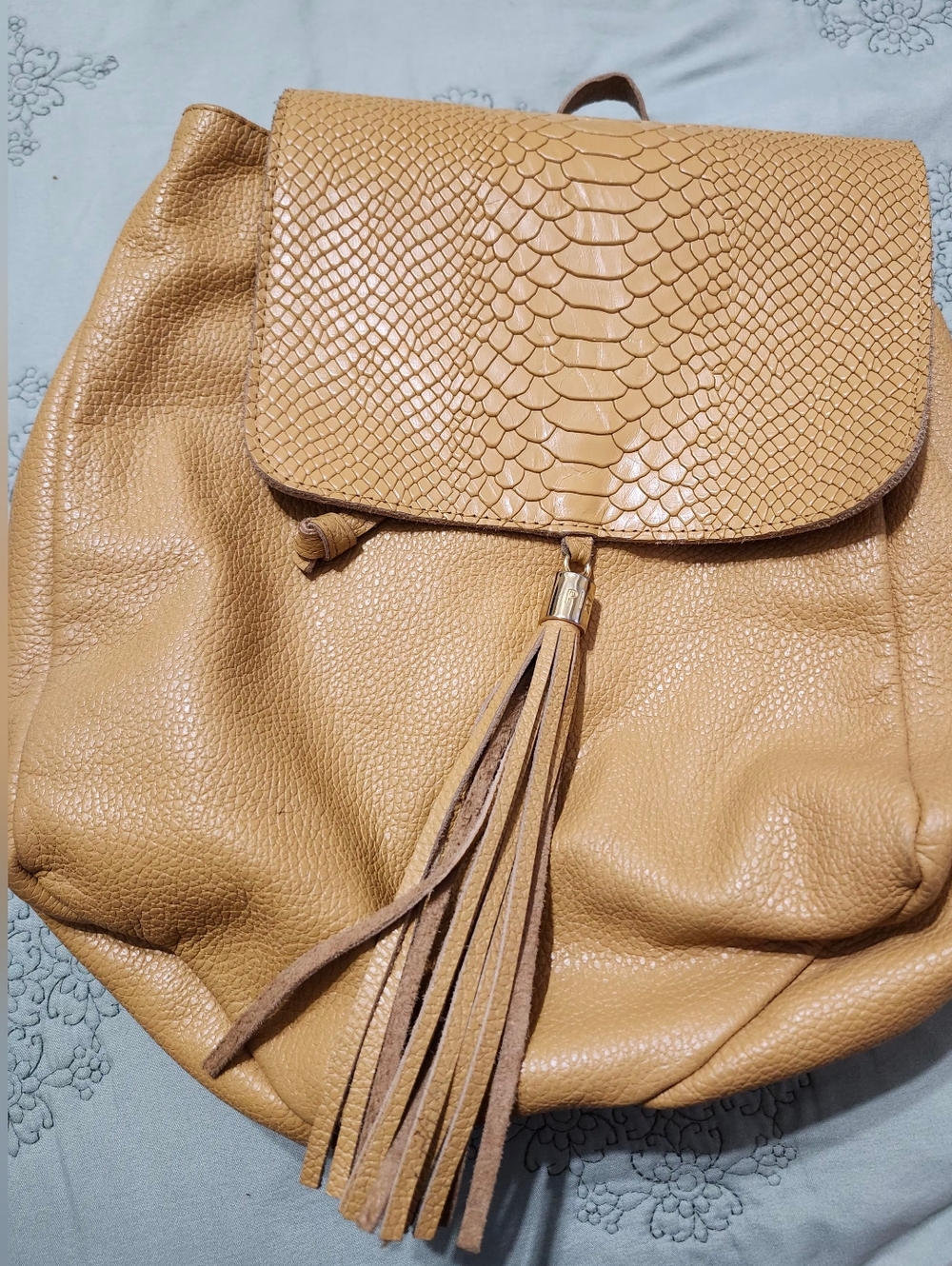 Palo Rosa Tan Women’s Leather Tassel Backpack.